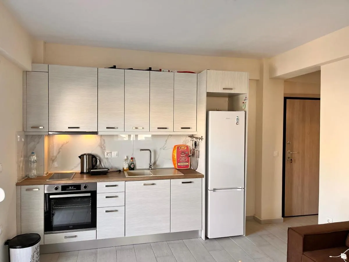 ניקיטי Three Cats Apartment